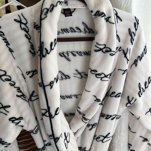 Victoria Secrete Sweet Dreams Robe
